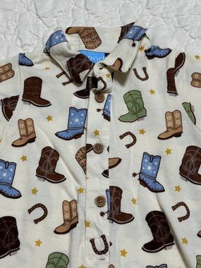Baby Boys Western Boot Print Romper- Cream Size 12 Months.  NWT